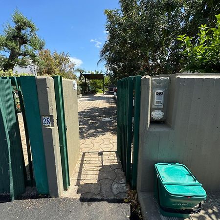 Apulian Way Apartment Torre A Mare Bagian luar foto