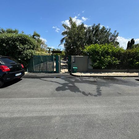 Apulian Way Apartment Torre A Mare Bagian luar foto